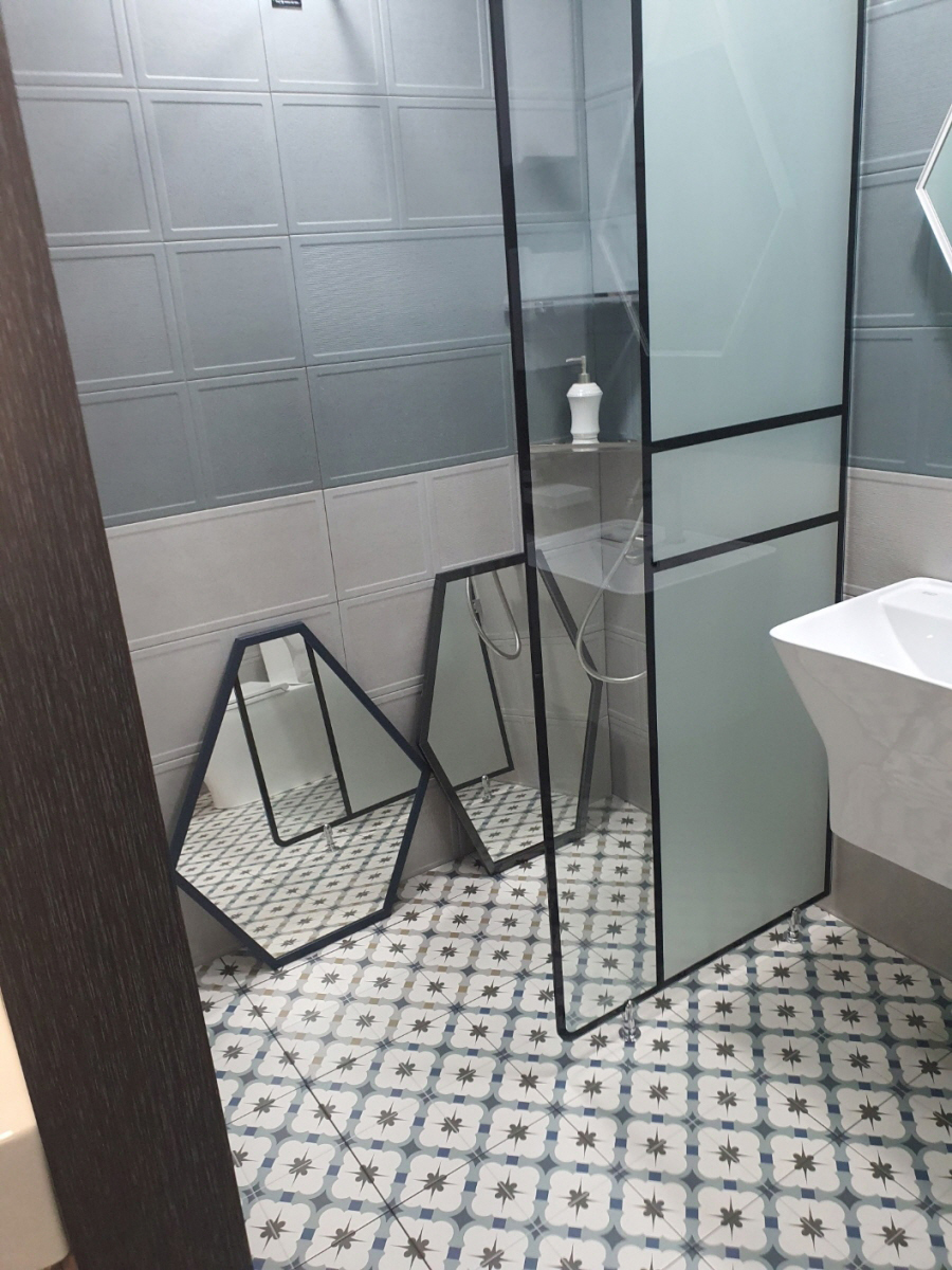 1948697120_KqBHI4QX_f9303be466fa14f23f2639ef78eb0bb168822e8f.jpg 이미지크게보기