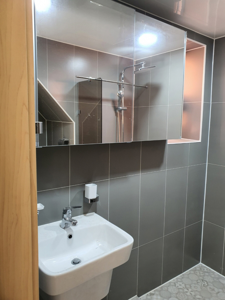 22251_copy_22257_1948697120_YSICJgET_2f1c9e57e2248a3e72b42c2011939a906381d3c0.jpg 이미지크게보기